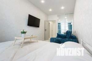 1-к квартира, посуточно, 40м2, 6/24 этаж