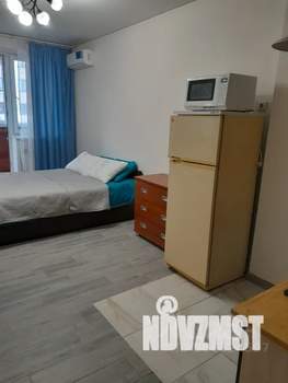 Студия квартира, посуточно, 27м2, 2/24 этаж