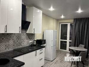 1-к квартира, на длительный срок, 40м2, 13/25 этаж