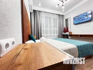 1-к квартира, посуточно, 43м2, 1/1 этаж