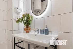 Студия квартира, посуточно, 37м2, 18/23 этаж
