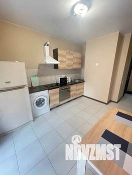 1-к квартира, посуточно, 40м2, 13/24 этаж