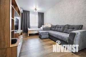 1-к квартира, посуточно, 45м2, 17/24 этаж