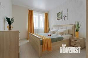 1-к квартира, посуточно, 60м2, 1/1 этаж