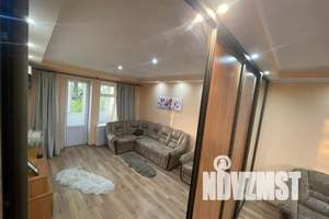 2-к квартира, посуточно, 57м2, 3/3 этаж