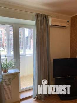 1-к квартира, посуточно, 43м2, 1/10 этаж