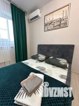 1-к квартира, посуточно, 38м2, 4/20 этаж