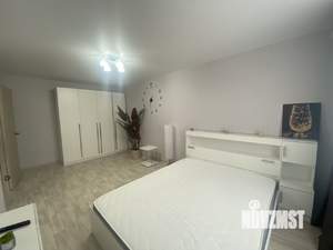 1-к квартира, на длительный срок, 40м2, 17/18 этаж