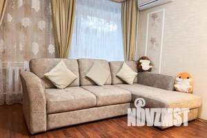 1-к квартира, посуточно, 45м2, 1/16 этаж