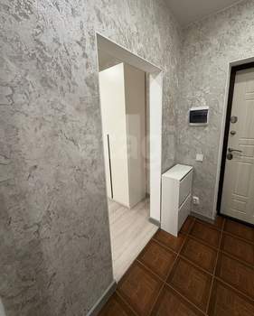 1-к квартира, на длительный срок, 35м2, 1/3 этаж