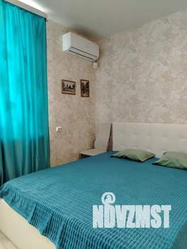 1-к квартира, посуточно, 35м2, 2/24 этаж