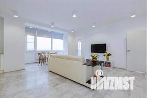 2-к квартира, посуточно, 85м2, 21/22 этаж