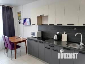 1-к квартира, посуточно, 38м2, 12/18 этаж