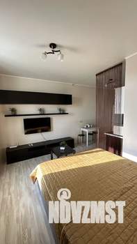 Студия квартира, посуточно, 25м2, 15/17 этаж