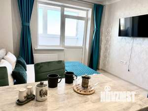 Студия квартира, посуточно, 30м2, 16/24 этаж