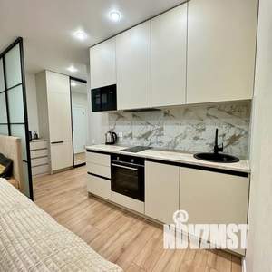 Студия квартира, посуточно, 30м2, 6/25 этаж