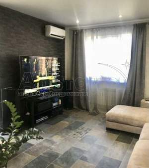 2-к квартира, на длительный срок, 72м2, 9/17 этаж