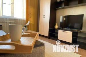 2-к квартира, посуточно, 54м2, 16/19 этаж