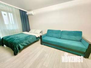 1-к квартира, посуточно, 40м2, 15/24 этаж