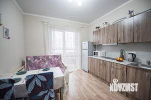 1-к квартира, посуточно, 38м2, 1/1 этаж