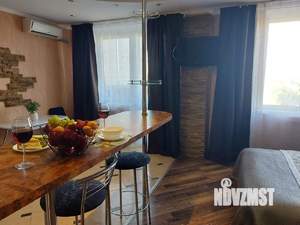 Студия квартира, посуточно, 48м2, 10/16 этаж