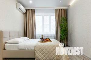 1-к квартира, посуточно, 40м2, 11/24 этаж