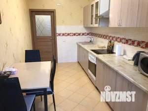 2-к квартира, посуточно, 45м2, 1/1 этаж
