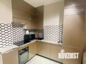 Студия квартира, посуточно, 35м2, 24/24 этаж