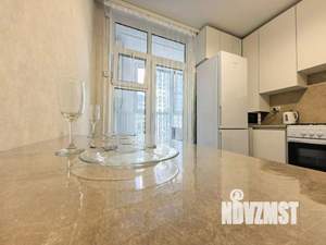 1-к квартира, посуточно, 42м2, 1/1 этаж