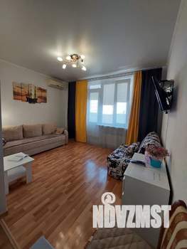 Студия квартира, посуточно, 28м2, 11/17 этаж