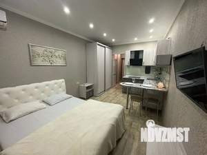 Студия квартира, посуточно, 32м2, 10/20 этаж