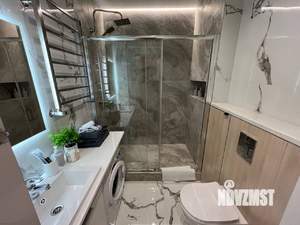 Студия квартира, посуточно, 28м2, 19/24 этаж