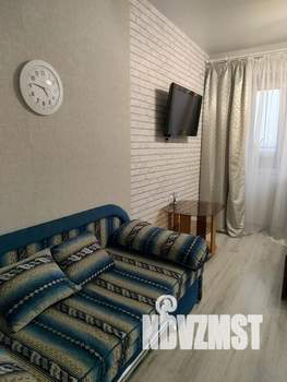 Студия квартира, посуточно, 28м2, 9/9 этаж