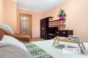 1-к квартира, посуточно, 40м2, 5/10 этаж