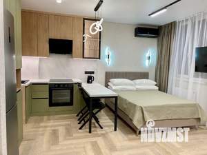 Студия квартира, посуточно, 32м2, 4/24 этаж