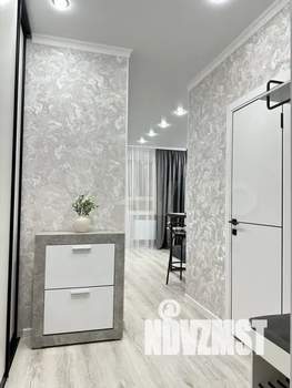 Студия квартира, посуточно, 35м2, 16/26 этаж