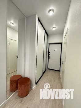 Студия квартира, посуточно, 30м2, 10/25 этаж