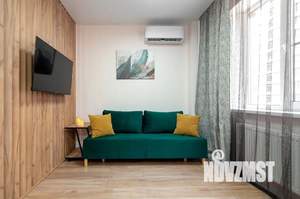1-к квартира, посуточно, 40м2, 9/23 этаж