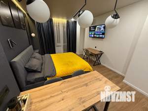 Студия квартира, посуточно, 35м2, 15/25 этаж