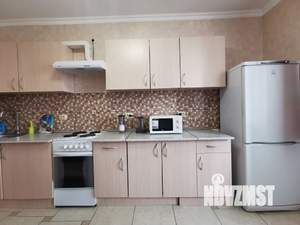 1-к квартира, посуточно, 40м2, 10/10 этаж