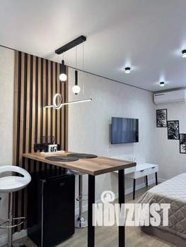 1-к квартира, посуточно, 37м2, 1/1 этаж
