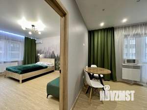 1-к квартира, посуточно, 40м2, 1/1 этаж