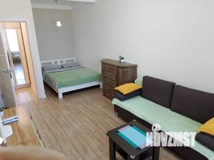 1-к квартира, посуточно, 42м2, 12/25 этаж