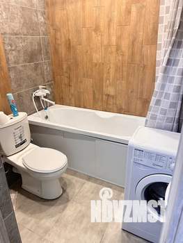 Студия квартира, посуточно, 30м2, 2/25 этаж