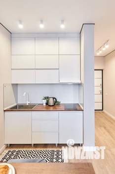 Студия квартира, посуточно, 35м2, 13/24 этаж