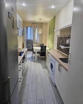 1-к квартира, на длительный срок, 46м2, 8/17 этаж