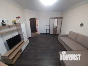 1-к квартира, посуточно, 56м2, 7/10 этаж