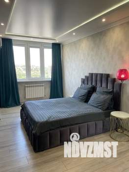 1-к квартира, посуточно, 42м2, 15/31 этаж