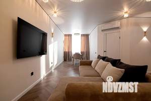 2-к квартира, посуточно, 46м2, 19/31 этаж