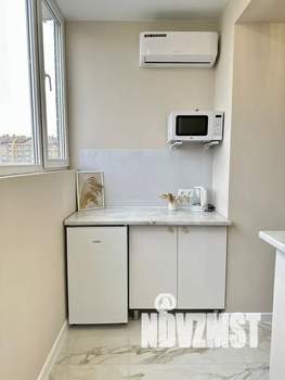 Студия квартира, посуточно, 36м2, 4/7 этаж